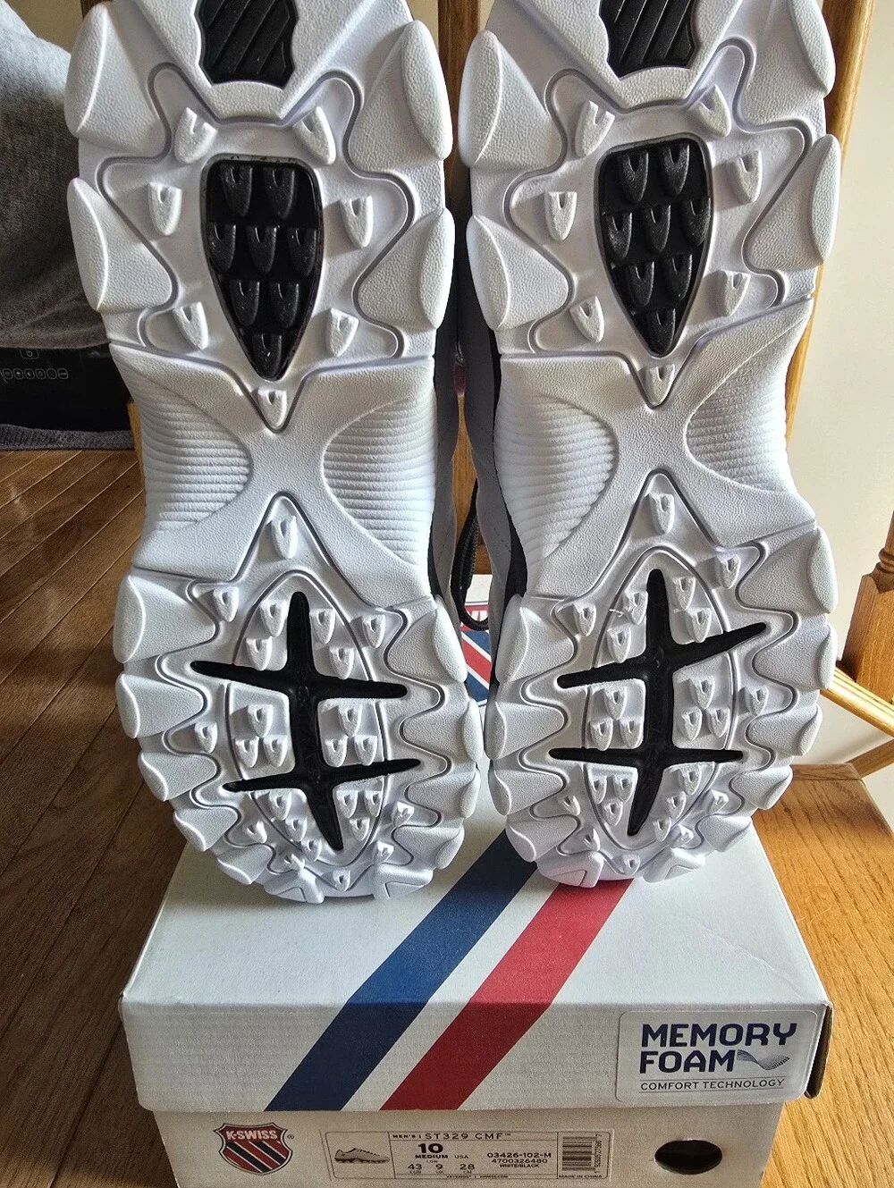 K-Swiss ST329 CMF Men's Sneakers – Size 10 – White/Black – Unworn